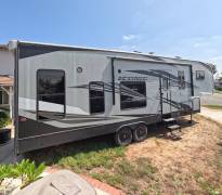 2019 Eclipse Iconic 3221CKG, $ 41,500