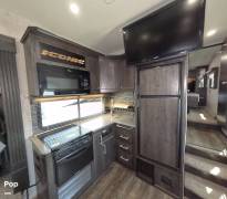 2019 Eclipse Iconic 3221CKG, $ 41,500