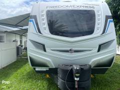 2022 Coachmen Freedom Express 320BHDSLE, $ 45,000