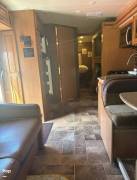 2016 Thor Motor Coach Chateau 31E, $ 44,500