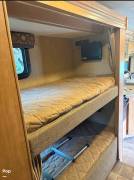 2016 Thor Motor Coach Chateau 31E, $ 44,500