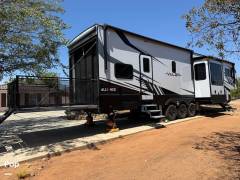 2022 Alliance RV Valor 43V13, $ 86,000
