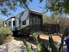 2022 Alliance RV Valor 43V13, $ 86,000