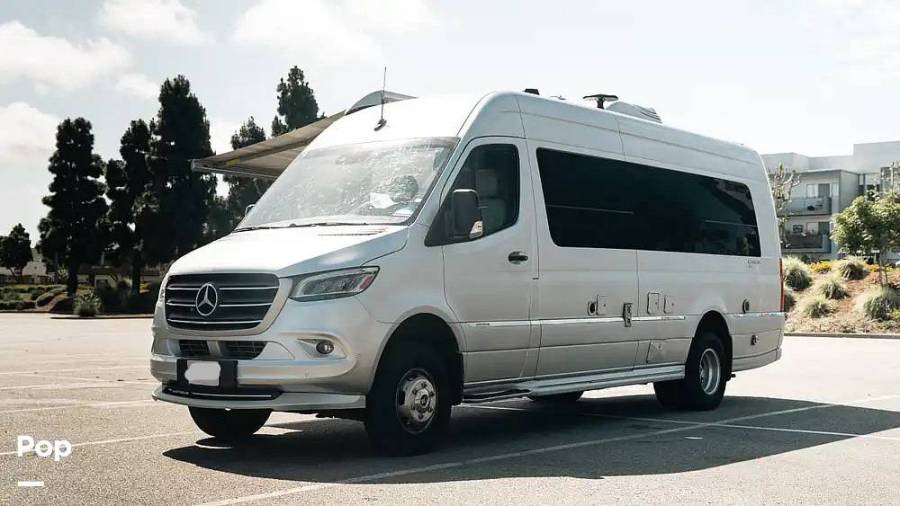 2021 Airstream Interstate 24GL 4WD, $ 109,000
