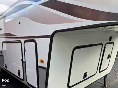 2022 Keystone Montana 3813MS, $ 59,995