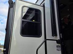 2022 Keystone Montana 3813MS, $ 59,995