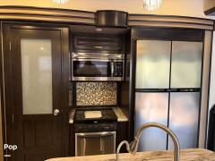 2016 Grand Design Momentum 385TH, $ 48,500