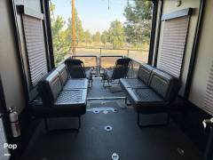 2016 Grand Design Momentum 385TH, $ 48,500