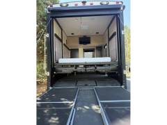 2016 Grand Design Momentum 385TH, $ 48,500