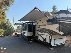 2016 Grand Design Momentum 385TH, $ 48,500