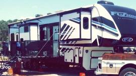 2023 Keystone Fuzion 424, $ 77,800