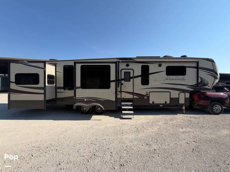 2017 Prime Time Sanibel 3801, $ 34,450