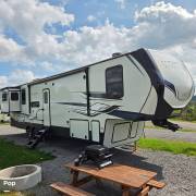 2022 Keystone Montana High Country 373RD, $ 46,000
