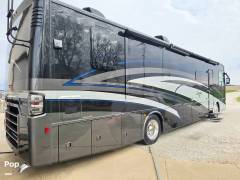 2018 Forest River Legacy 38C, $ 122,000