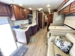 2018 Forest River Legacy 38C, $ 122,000