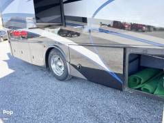 2018 Forest River Legacy 38C, $ 122,000