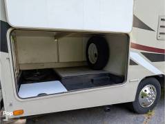 2020 Coachmen Leprechaun 220QB, $ 48,350