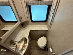 2023 Thor Motor Coach Miramar 34.7, $ 154,900