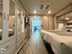 2023 Thor Motor Coach Miramar 34.7, $ 154,900