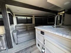 2020 Jayco Jay Feather 27RL, $ 21,000