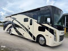 2022 Thor Motor Coach Hurricane 35M, $ 110,000