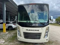 2022 Thor Motor Coach Hurricane 35M, $ 110,000