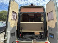 2014 Roadtrek Adventurous CS E-Trek, $ 86,000