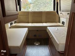 2014 Roadtrek Adventurous CS E-Trek, $ 86,000