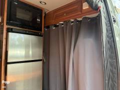 2014 Roadtrek Adventurous CS E-Trek, $ 86,000