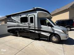 2018 Dynamax Isata 3 24FW, $ 76,800