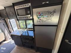2018 Dynamax Isata 3 24FW, $ 76,800