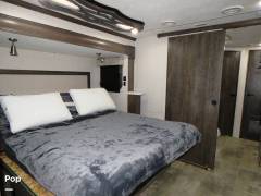 2021 Heartland Landmark 365 LM Newport, $ 69,900