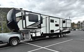 2020 Heartland Bighorn 3950FL, $ 44,500