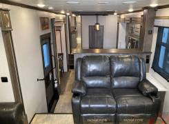 2020 Heartland Bighorn 3950FL, $ 44,500