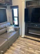 2022 Jayco Eagle 321RSTS, $ 42,220