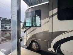 2018 Thor Motor Coach Windsport 35M, $ 62,000