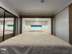 2024 Heartland Eddie Bauer 34BHS, $ 35,000