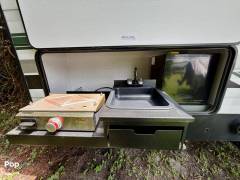 2024 Heartland Eddie Bauer 34BHS, $ 35,000