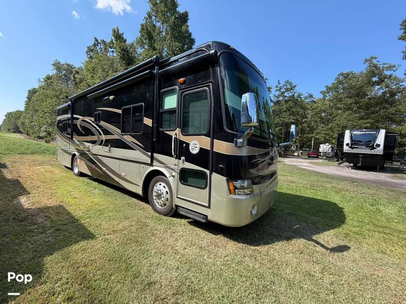 2010 Tiffin Phaeton 36QSH, $ 85,000