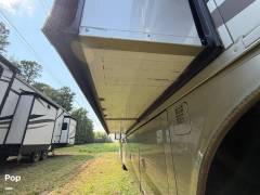 2010 Tiffin Phaeton 36QSH, $ 85,000