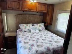 2008 Holiday Rambler Neptune XL 35SBD, $ 54,000