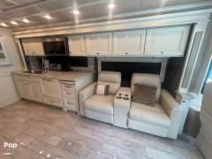 2021 Tiffin Phaeton 40IH, $ 260,000