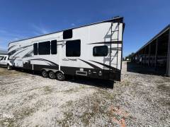 2015 Dutchmen Voltage 3990, $ 51,500