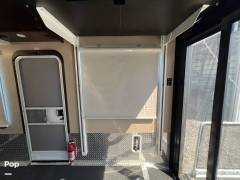 2015 Dutchmen Voltage 3990, $ 51,500