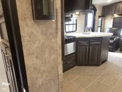 2019 Highland Ridge Mesa Ridge 2710RL, $ 16,900