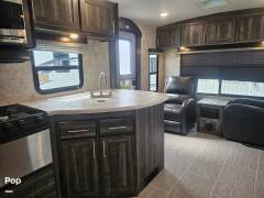 2019 Highland Ridge Mesa Ridge 2710RL, $ 16,900