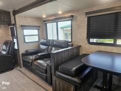2019 Highland Ridge Mesa Ridge 2710RL, $ 16,900