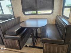 2019 Highland Ridge Mesa Ridge 2710RL, $ 16,900