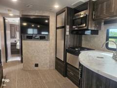 2019 Highland Ridge Mesa Ridge 2710RL, $ 16,900