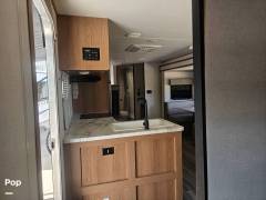 2022 Prime Time Avenger LE 26DBS, $ 18,900